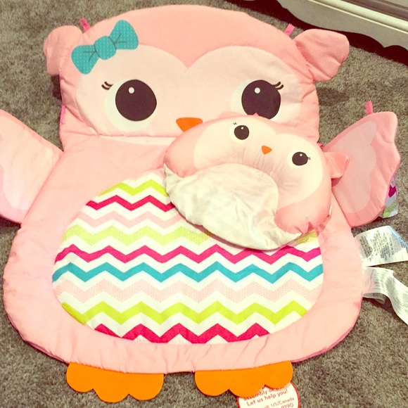 pink owl tummy time mat